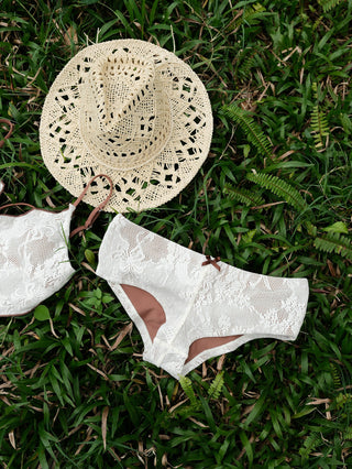 Crystal Cream Lace Contrast Piping Hanky Hem Cheeky Boyshorts Tankini Set