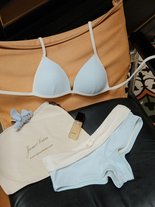 Light Blue Contrast Binding Ribbed Knit Halter Triangle Push Up Bikini Top