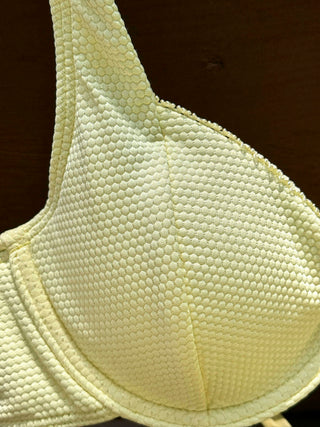 Light Yellow Textured Knit Fabric Lace Bowknot Underwire Skirtini Bikini Set